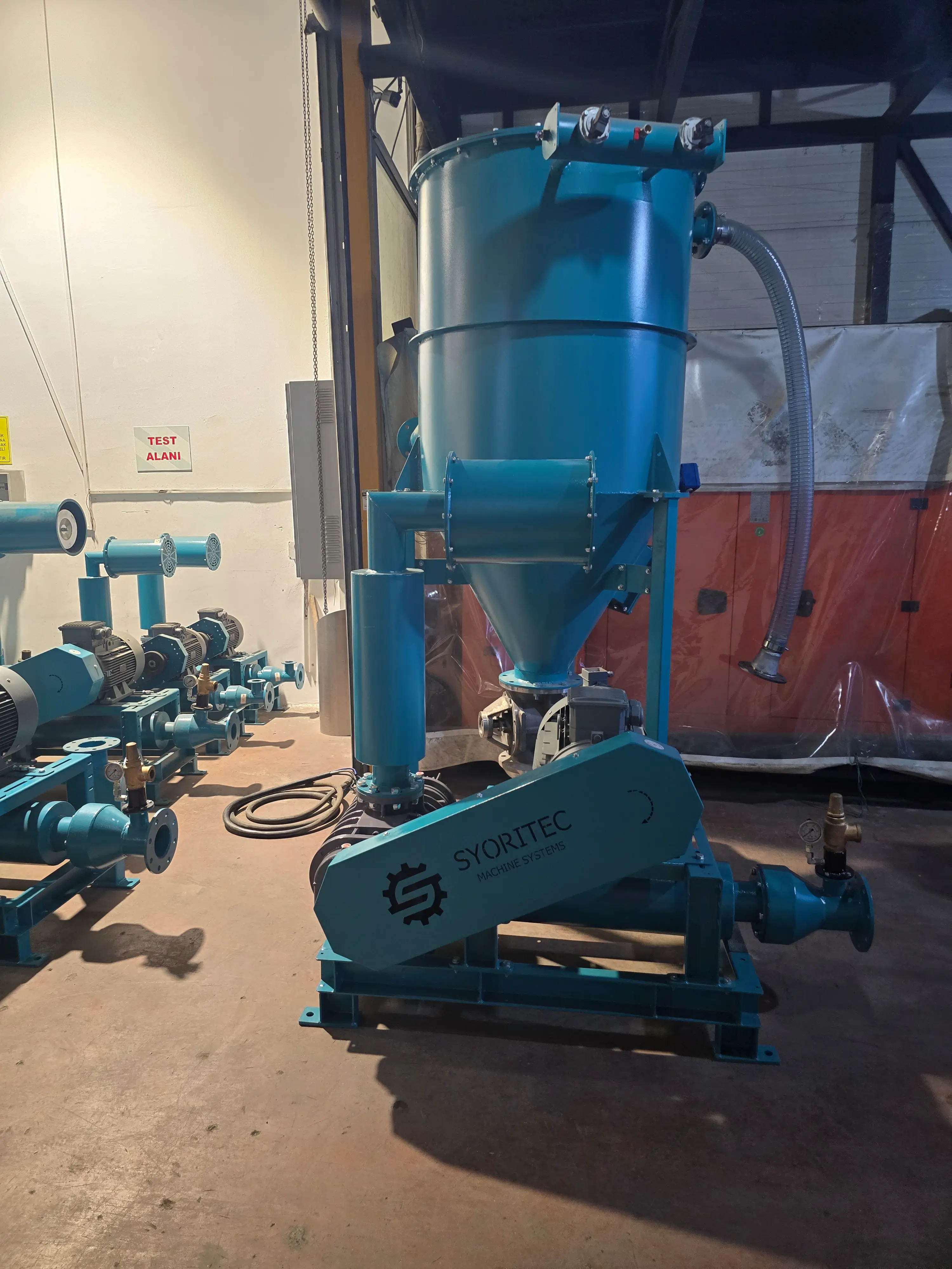 منفاخ روتس الهوائي